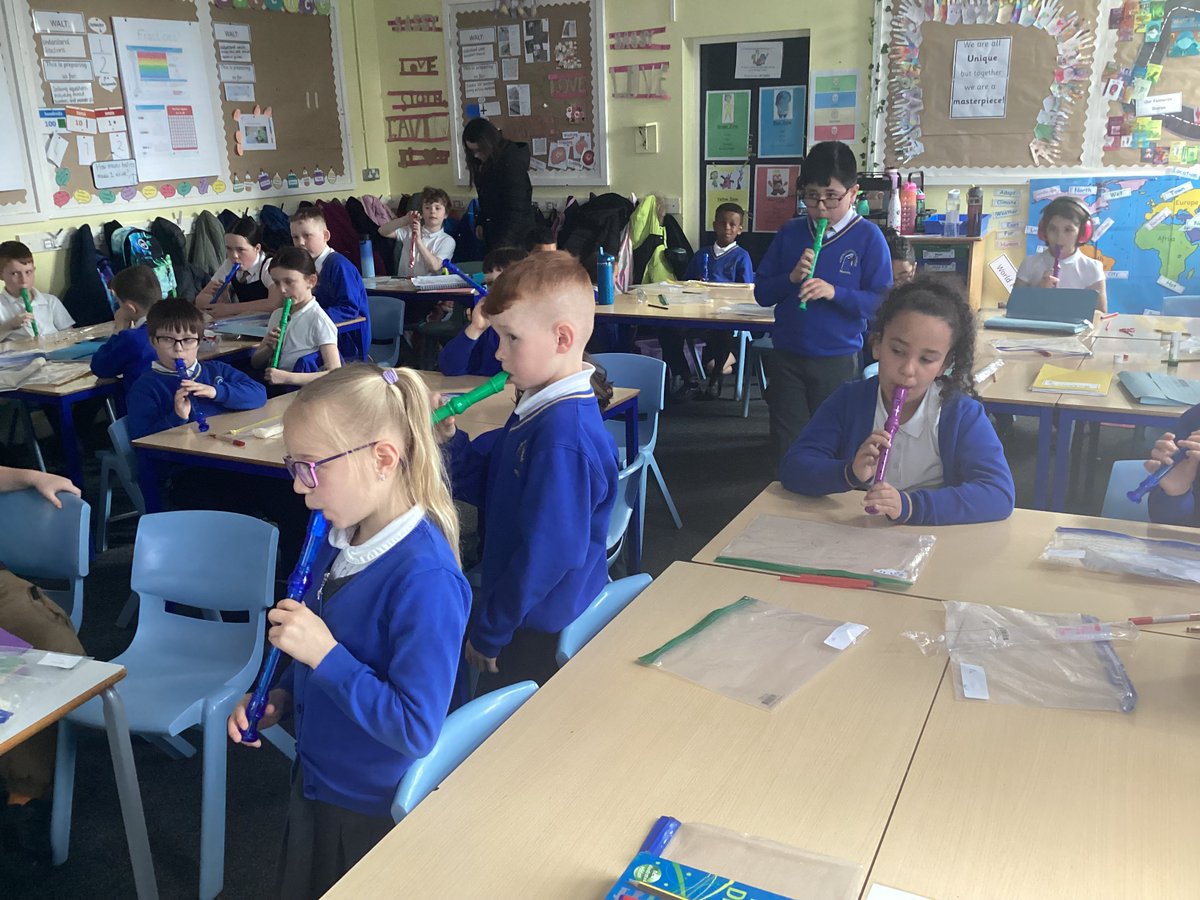 Year 4 are enjoying playing their recorders today, we have been learning about improvisation! #charanga #musicinschool