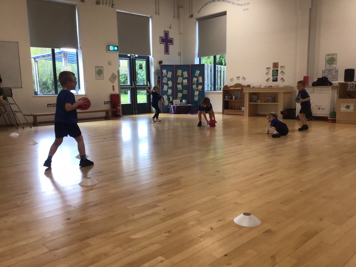 Halebank C E Primary School tweet media