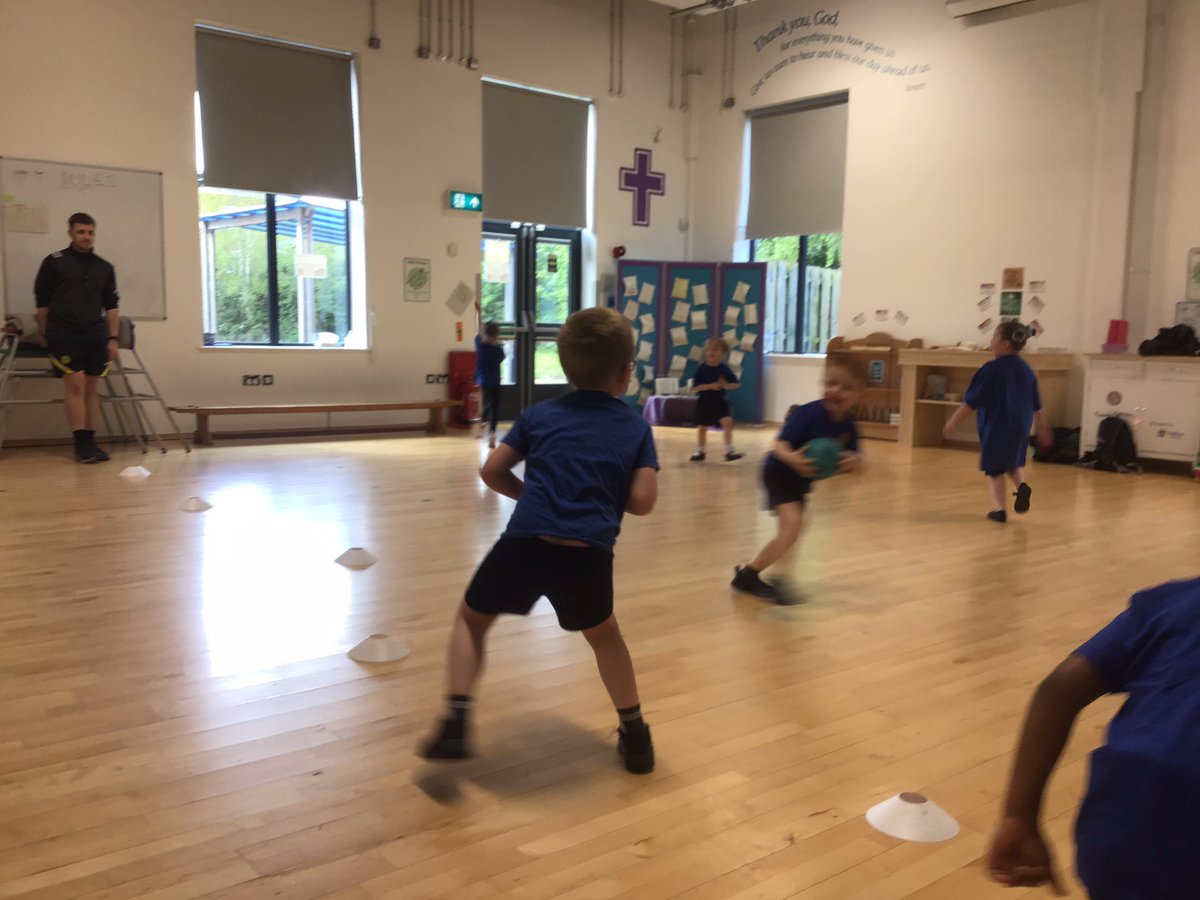Halebank C E Primary School tweet media