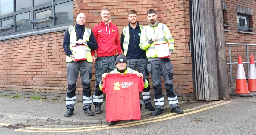 The countdown is on to this year's Belfast City Marathon 👟 Read William's story, whose son Isaac was born with CHD and why he is taking part along with his coworkers in aid of CHT here: childrensheartbeattrust.org/2024/04/19/the… and find out how you can get involved on the day! CHT Team ❤️