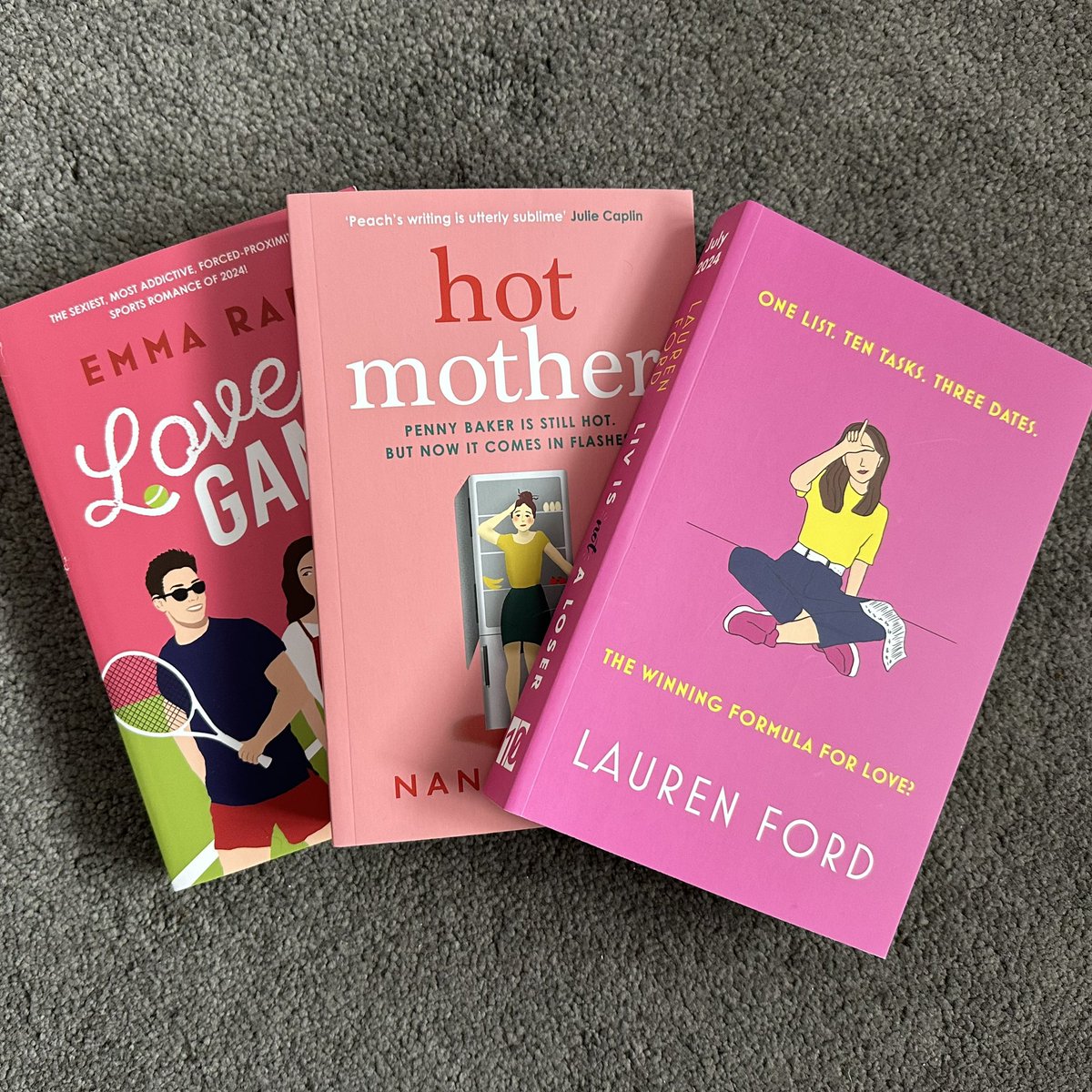 📚📮#BookPost📚📮 A huge thank you to @ThanhmaiUK @canelo_co @HeraBooks for this wonderful pink package of proofs! 💞 📚 #LivIsNotALoser by @LaurenMFord 📚 #HotMother by @Mumhasdementia 📚 #LoveGame by @ECScullion #BookTwitter #Bookblogger