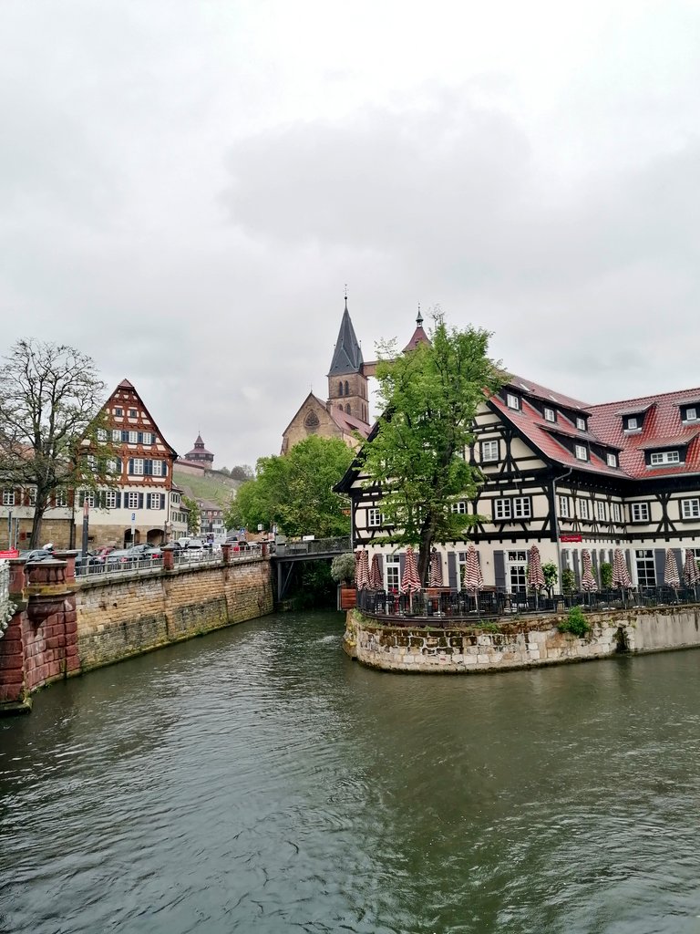 BarcampNG's tweet photo. #Esslingen kann auch hübsch im Regen sein.
#bcng24 #Barcamp #Nachhaltigkeit #Gesundheit https://t.co/3CQQqA83XO
