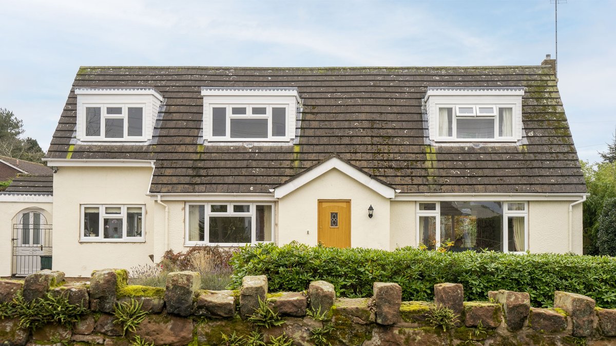 A throwback to one of our standard UPVC window installations.

johnknightglass.co.uk/case-studies/u…