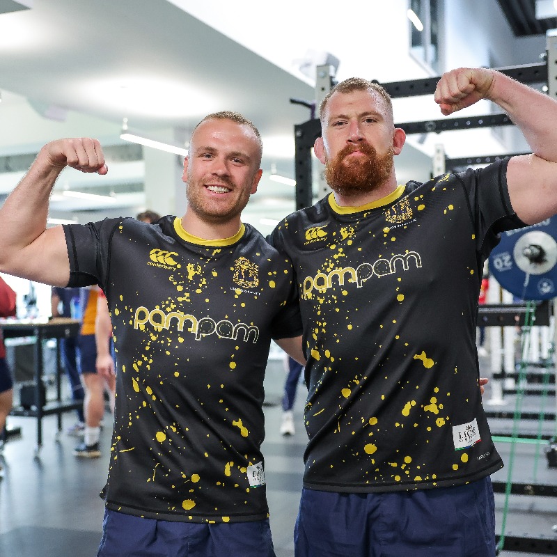 BristolBears's tweet photo. The lads rocking local club colours in the gym ahead of Combination Day on Sunday! 🏋️‍♂️

Which club shirts can you spot? 👀