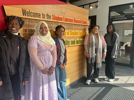 'Promoting research & curation skills to young Black people in Coventry', check out guest blog post from @CCCHProject coordinator Holly Cooper about their visit to @dmuleicester archives and the @SLRC_DMU 👇🏽library.dmu.ac.uk/archivesblog/h… @librarydmu @stmaryguildhall @arawakcommunity