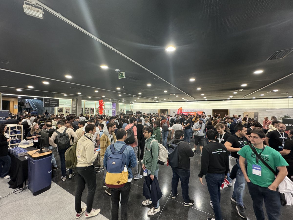 Allí donde se hable de tecnología, ALTEN Spain siempre estaré presente ☝️  

Nuestros referentes técnicos te esperan hoy y mañana en <a href="/commitconf/">Commit Conf</a> con muchas ganas de compartir experiencias y con algunas sorpresas en nuestro stand 😉