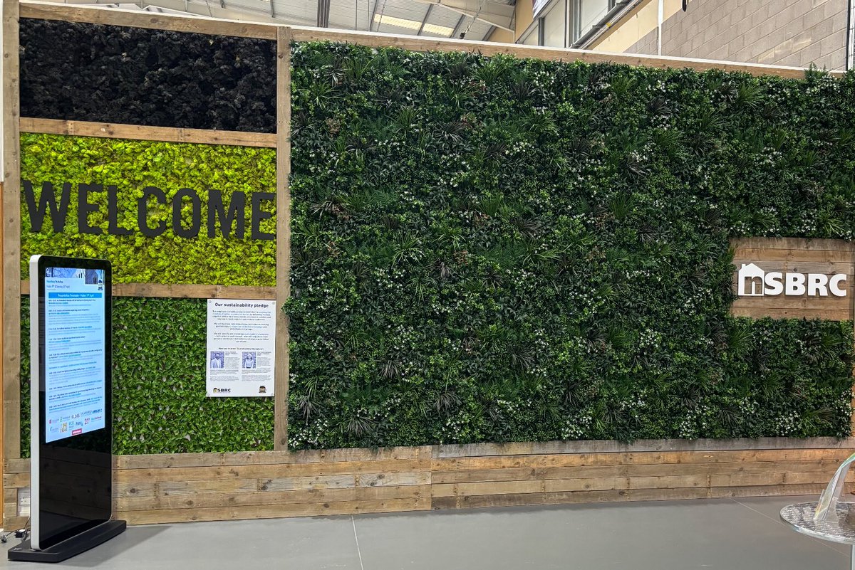 ChamberlainDoo1's tweet photo. #NSBRC #ChamberlainDoors #GarageDoors https://t.co/6irSP2INAs