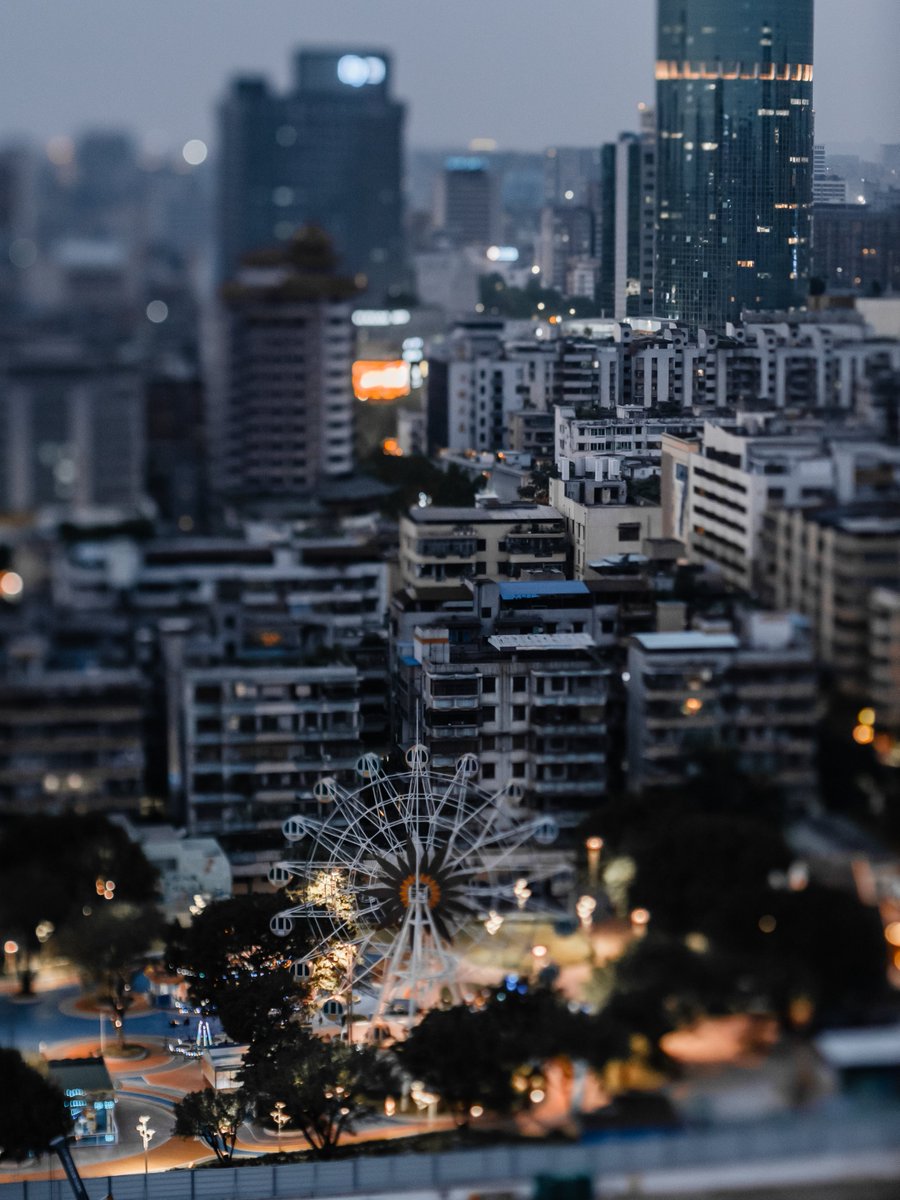 7Artisanslens's tweet photo. Exploring new perspectives with 7Artisans Tilt Shift Lens! 📸✨
✅7Artisans 50mm f1.4 Tilt Shift
✅Frame type: Sony E (Full-frame),
XF/M43(APS-C)
✅Mount available: E/XF/M43
✅USD 226

#7artisans #7artisanslens #7artisans50mmf14 #tiltshiftgraphy #miniature https://t.co/3fdp06kJAA