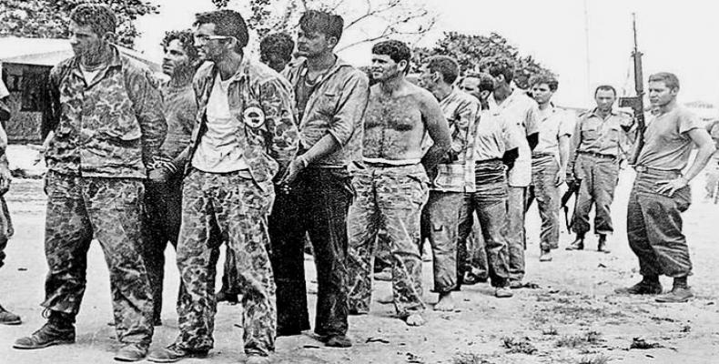 La victoria del pueblo cubano en Playa Girón, el 19 de abril de 1961, se inscribe como uno de los hechos más gloriosos de la historia Patria y significa la primera gran derrota del imperialismo yanqui en América Latina. #CubaViveEnSuHistoria #DeZurdaTeam