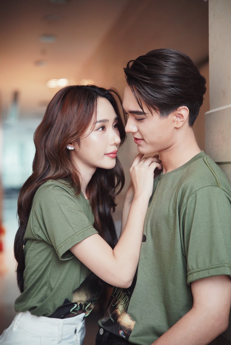 mmaprrrrr's tweet photo. ช่องสามทำไรอยู่ จังหวะนี้ช้าไม่ได้���ล้ว 😭 https://t.co/kitEgd7Boe