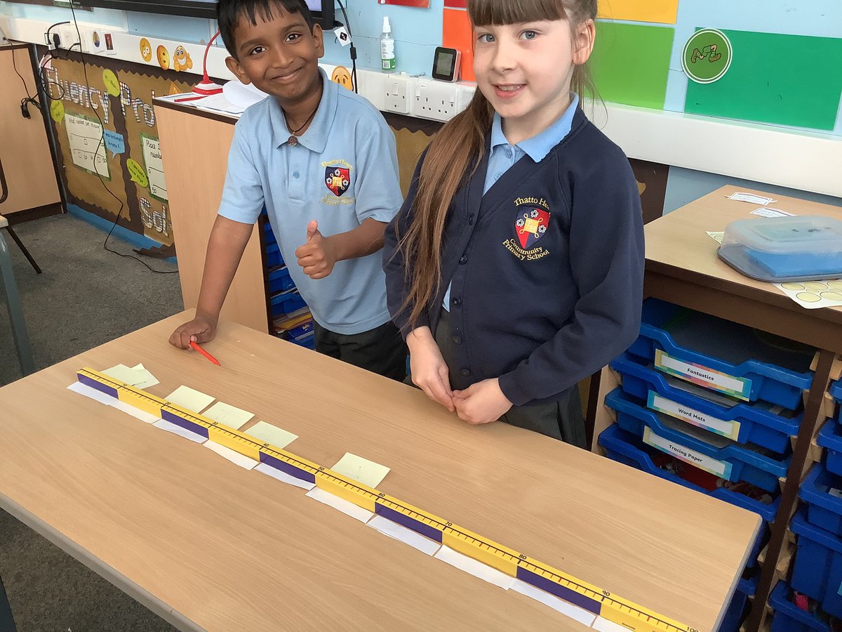 Winners of the 1m paper. Well done! 🏆🤩#ThattoPrim_Maths