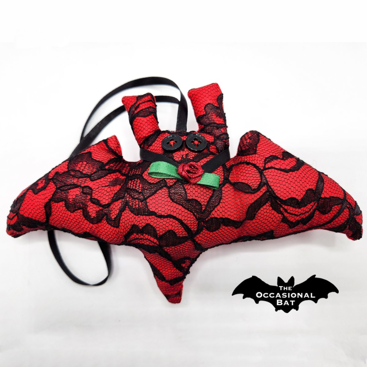 Designed for those with a taste for the exquisite and mysterious. 🌹 #bat #handmade #ornament #black #red #lace #goth #rose #theoccasionalbat #etsy 🖤❤️🖤 theoccasionalbat.etsy.com/listing/169873…