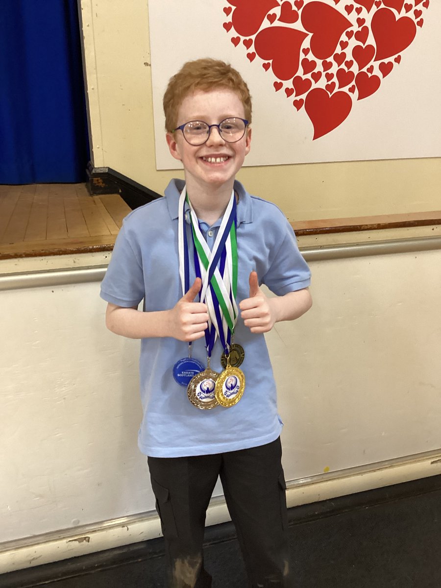 A huge well done to this P7 pupil who competed at a Karate tournament over the Easter holidays and received a number of medals including gold and silver in the 12-14 age category. We are very proud of you 🥇🥈