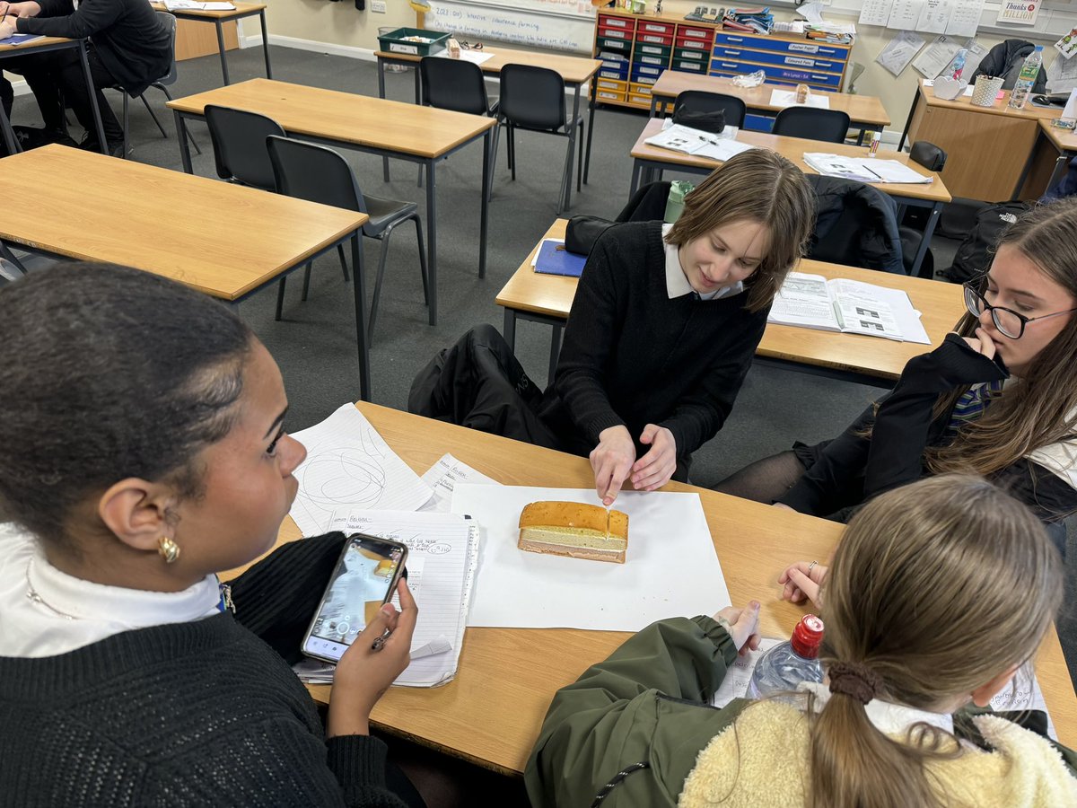 S3 Geographers had fun revising coastal features using cake! 

@StAndrewsHS  #activelearning #cakemakeseverythingbetter