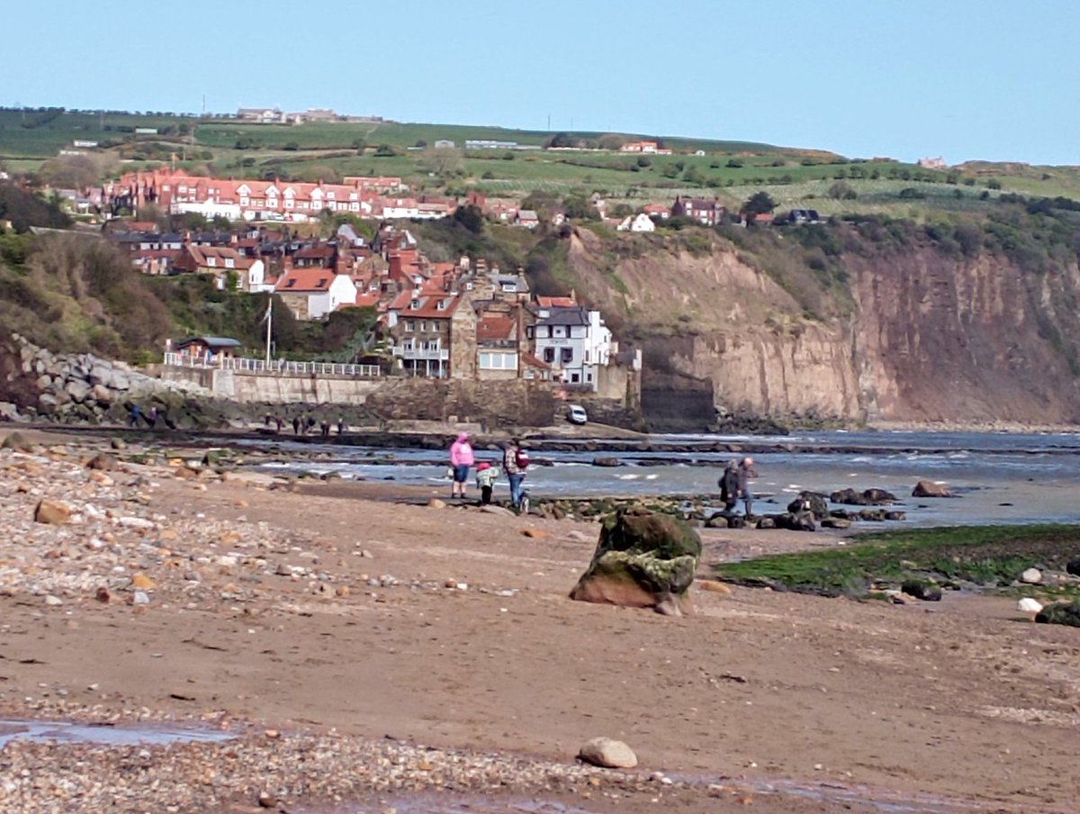 #RobinHoodsBay beach this morning.