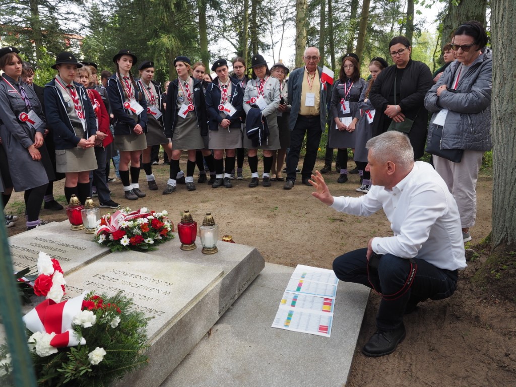 On 12-15 April, families of former inmates of German KL Ravensbrück, Polish Scouts and a representative of the IPN Branch in Cracow travelled to Germany to participate in the ceremony commemorating the 79th anniversary of the liberation of the Ravensbrück concentration camp.