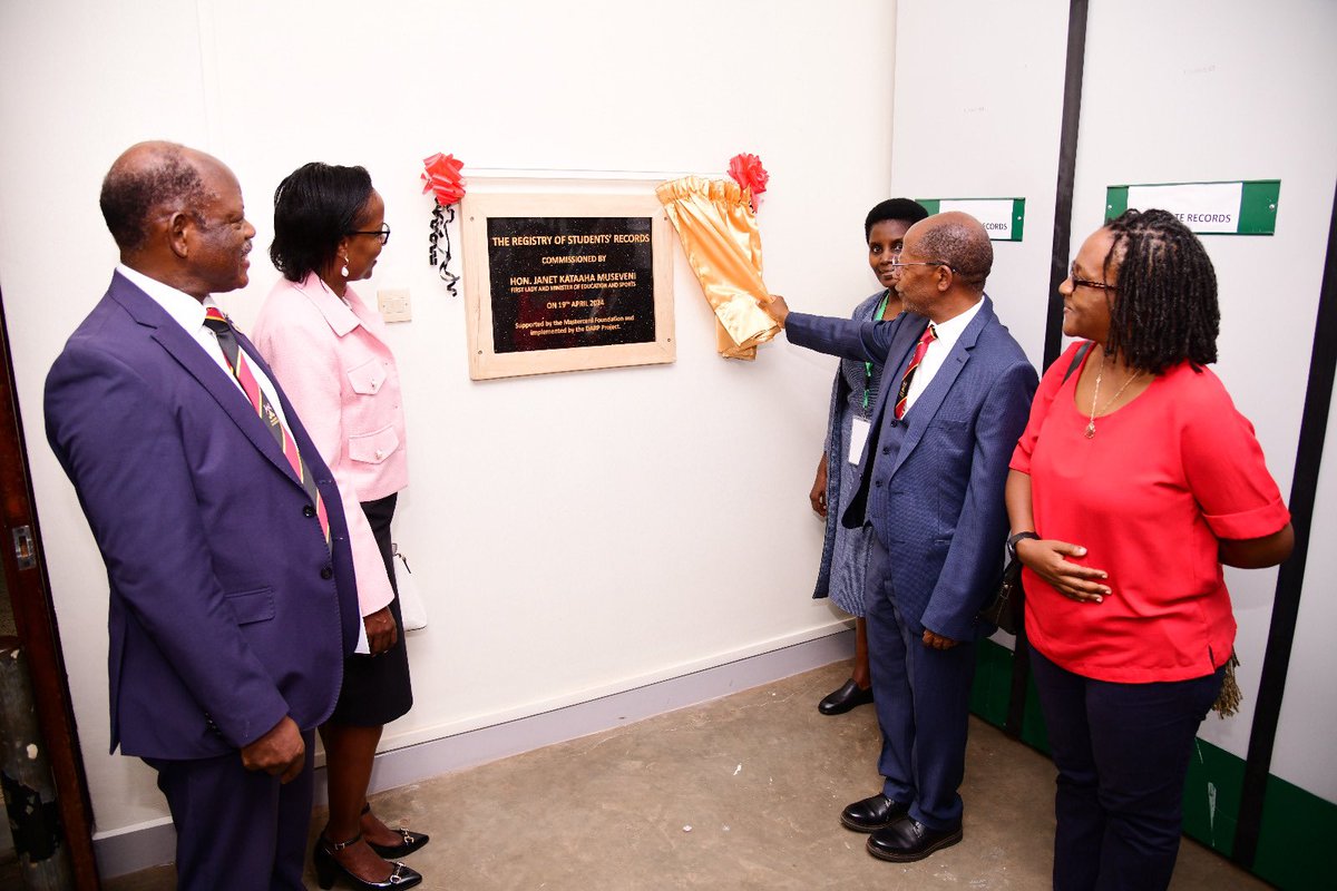 The Minister of State for Higher Education, Hon. John Chrysostom Muyingo has launched the Digitalisation Of Students Records at Makerere Project (DARP) on behalf of Maama @JanetMuseveni, the First Lady and Minister of Education and Sports. The DARP will make delays in issuance of