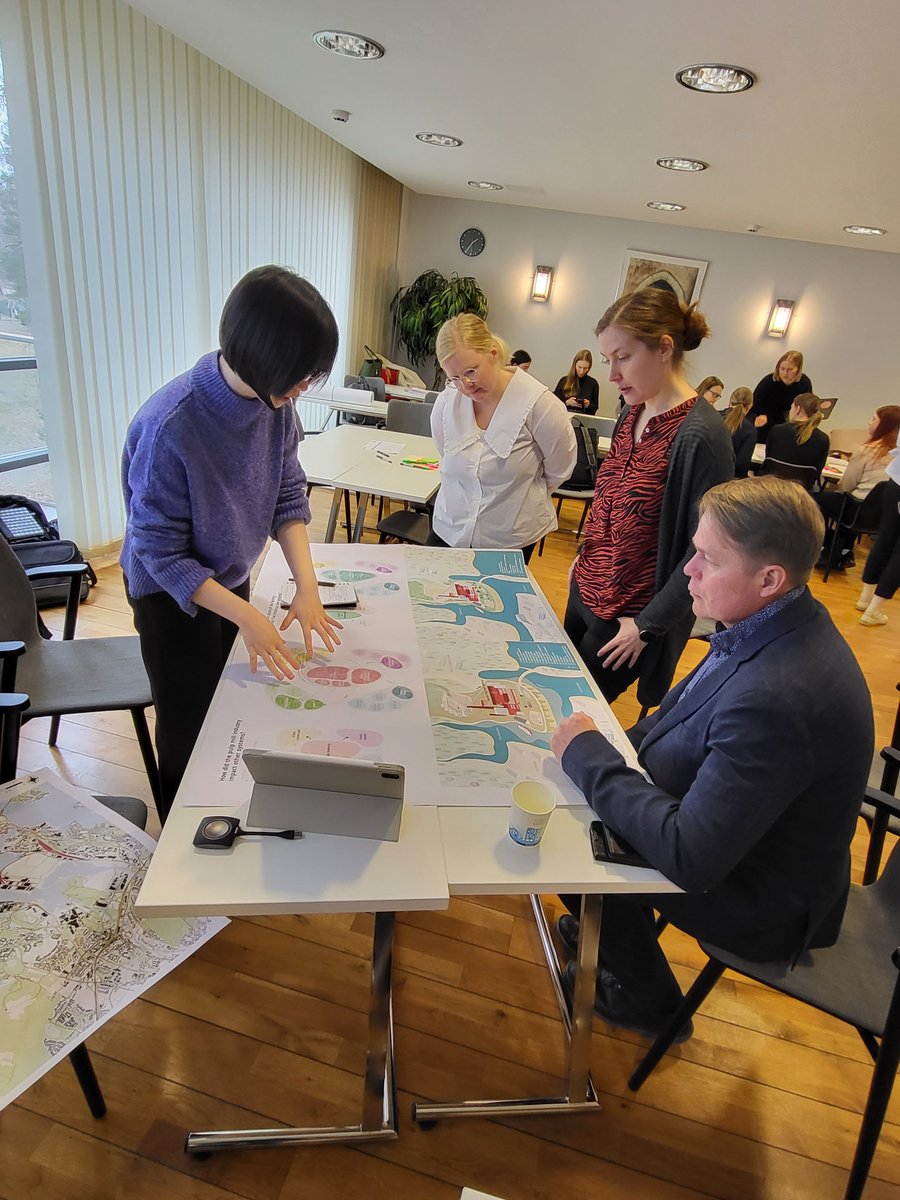 Regional pilot 🇫🇮with @MSP_FIN and @kymenlaakso today is meeting with stakeholders. Students from @AaltoARTS working on visions for the promotion of blue-green infrastructure of the plan, based on areas indicated by stakeholders. Release of the work is on 17.5 – stay tuned!🤩