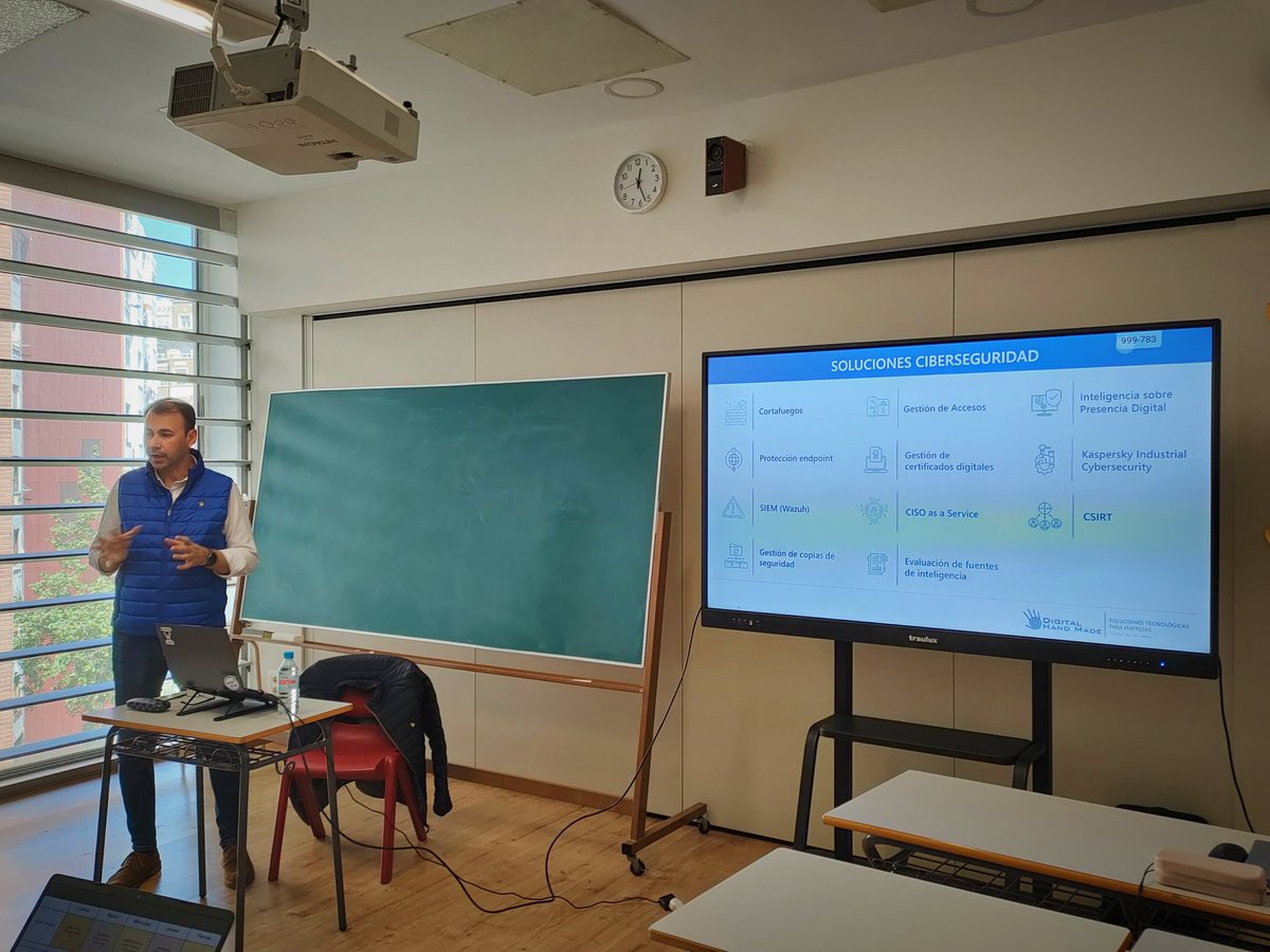 🔒 En el máster en Ciberseguridad, recibimos la visita de Alfredo Ramírez, experto en seguridad de la información de <a href="/DigitalHMade/">DigitalHM - Servicios tecnológicos para empresas -</a>  Con 20 años de experiencia, Alfredo impartió un taller sobre ataques informáticos, técnicas de hacking y herramientas de monitorización🖥️🛡️