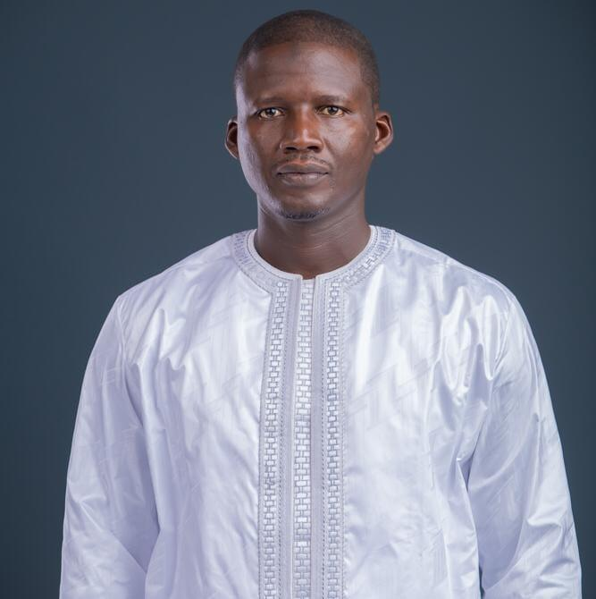 Fatouousjallow's tweet photo. I am happy to have the opportunity to work alongside @AlhMamadiKurang, owner of Jollof Tutors 📚 and a politician of the #PDOIS party 🎉 in The Gambia 🇬🇲. As his social media consultant, I am delighted to see my business @jallowmarketing, gaining recognition 😊. https://t.co/oWiBRtTEuF