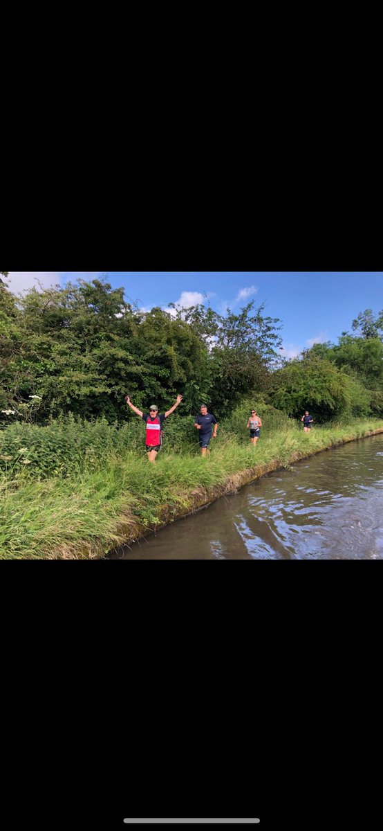 The Walk4Matt returns during week of 8-14 June, covering 100 miles, Twickenham to Rugby, and starting at the @premrugby Final! 💫💪🏼 🏉 The last few places are available now! Find out more here: matthampsonfoundation.org/final-places-a… #getbusywalking #fundraising #fundraisingchallenge