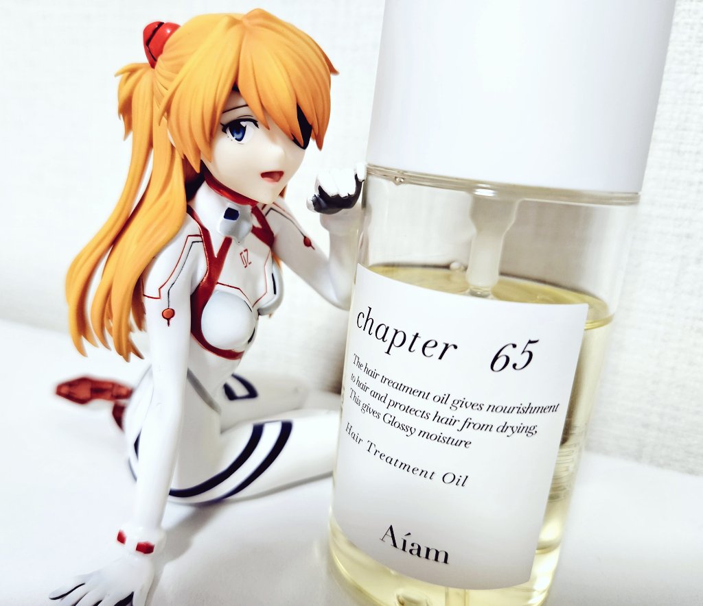 tomochin_va's tweet photo. 友人がプレゼントしてくれた「Aíam」ってブランドのヘアオイルとハンドクリームを愛用してるんですが

#エヴァストア の下にあるお店だって最近気付きました🫢 PARCOの1階です！

すごくいい香りなのでエヴァストアの帰りに香ってみてください♡ オススメ😘

#chapter65 https://t.co/llV5QYaRLs