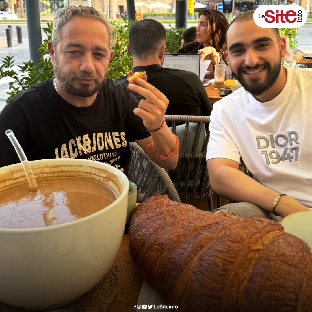 🥐☕️| Croissant géant et café au lait XXL pour l’acteur marocain Rafik Boubker 🇲🇦, en vacances à Dubaï 🇦🇪.