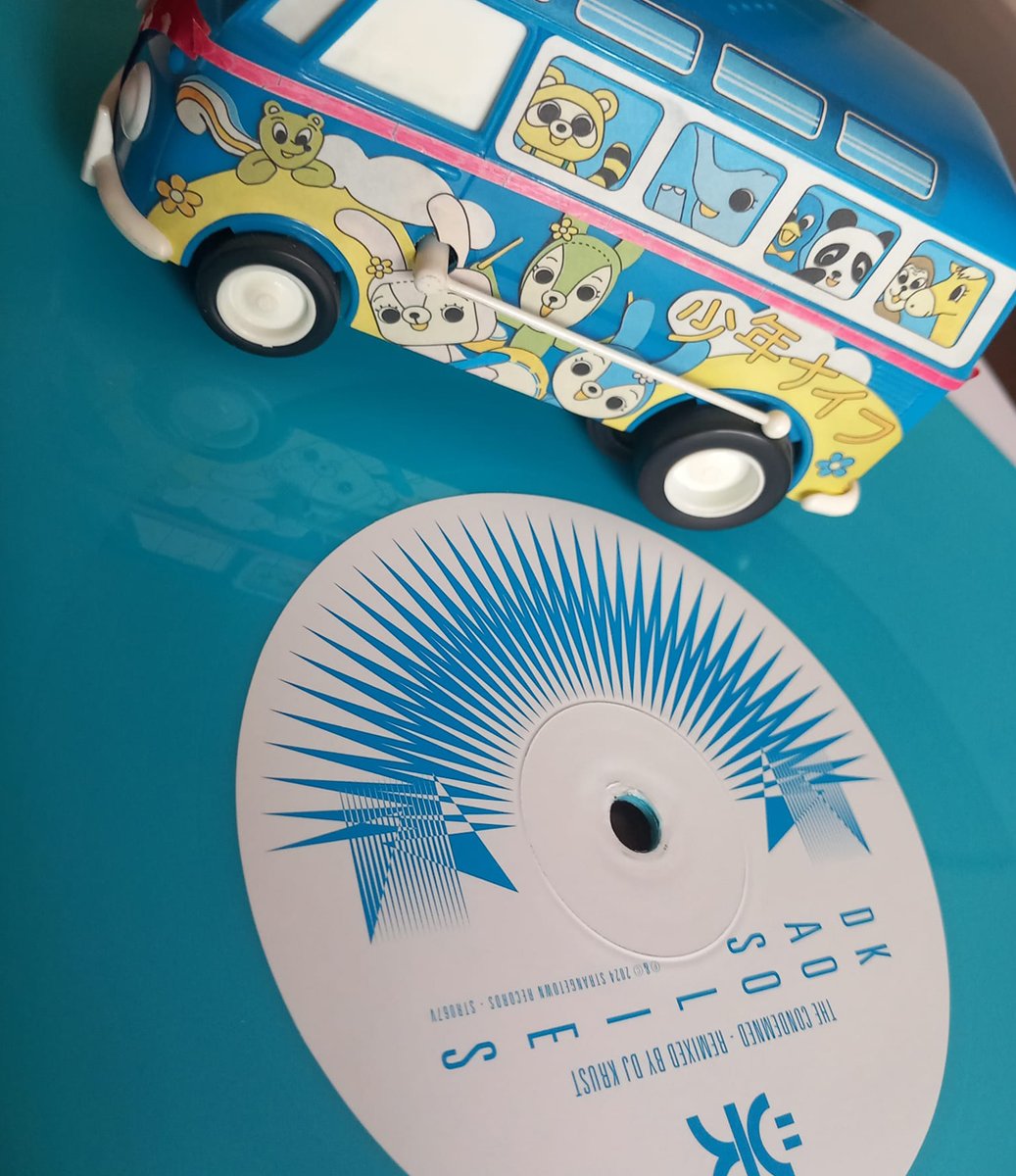 DasKoolies's tweet photo. REMINDER REMINDER REMINDER the #RSD24 12” from @DasKoolies is released tomorrow, including remixes by @GabeGurnsey and @DJKRUST. Anyone in the queue yet? #daskoolies https://t.co/rHzjl5xsDD
