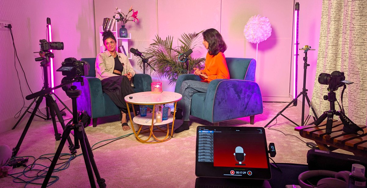 themajikhouse's tweet photo. Behind the Scenes of our first episode with @AvantikaBakshi 

Coming out soon ⚡️
#TheMajikHousePodcastStudio #podcasts #podcastlife #podcaststudiorent #podcaststudiobangalore #podcasting #podcastshow 

@theallinpod @theh3podcast @ApplePodcasts https://t.co/dylkLex5Cd