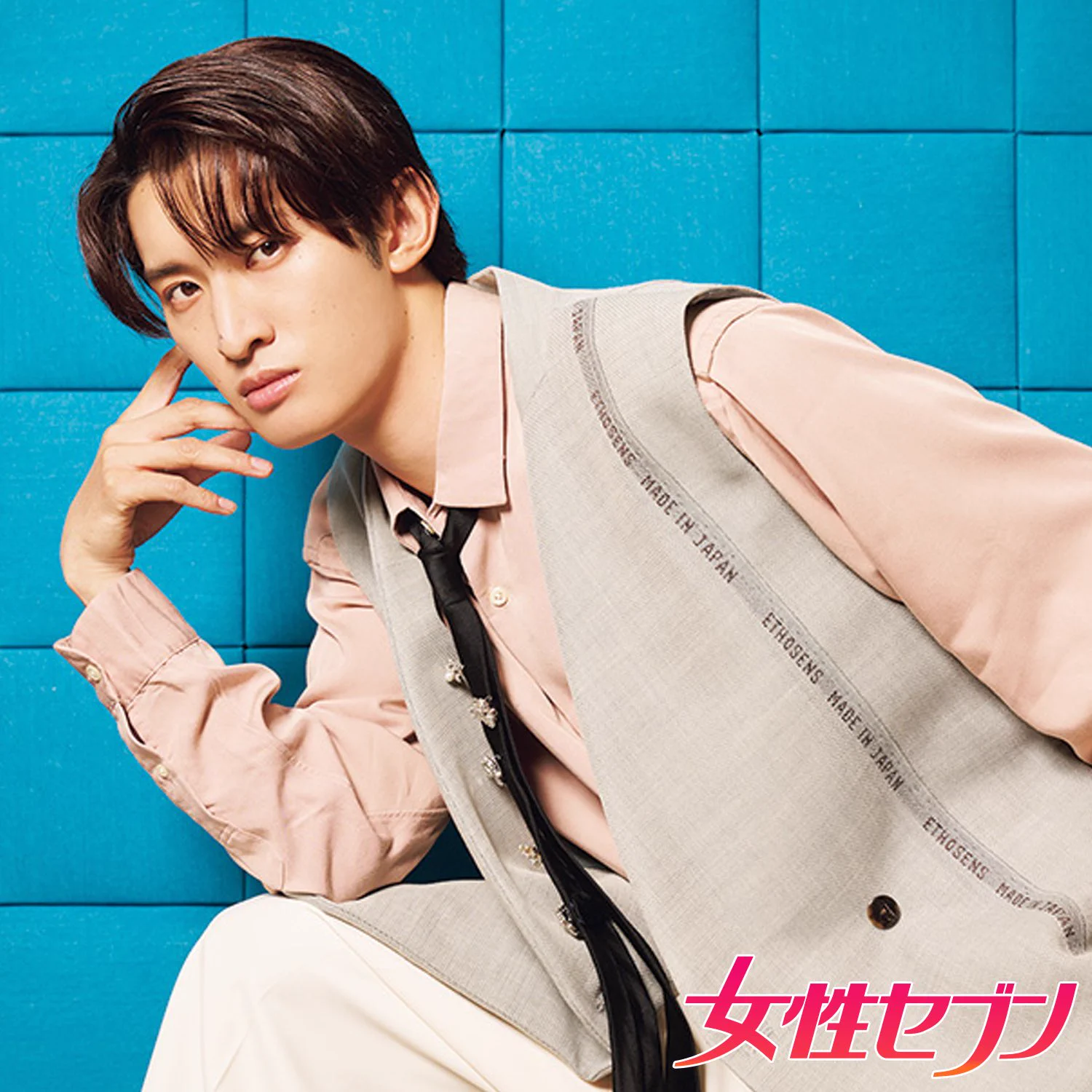 Man 向井康二 公式写真 202枚 女性セブン【公式】 on X: 