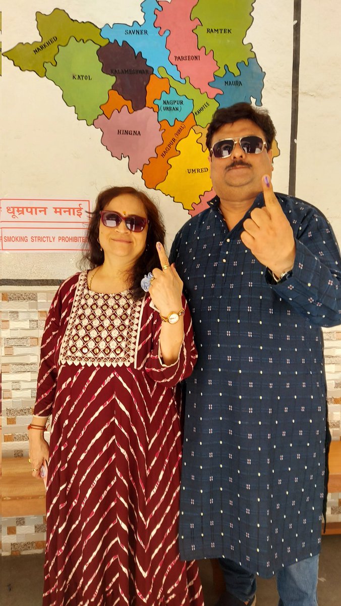 JulfeshS's tweet photo. *प्रगतिशील भारत के लिए मतदान*!!✌️✌️🌹🌹 https://t.co/cJyvbCCMzS