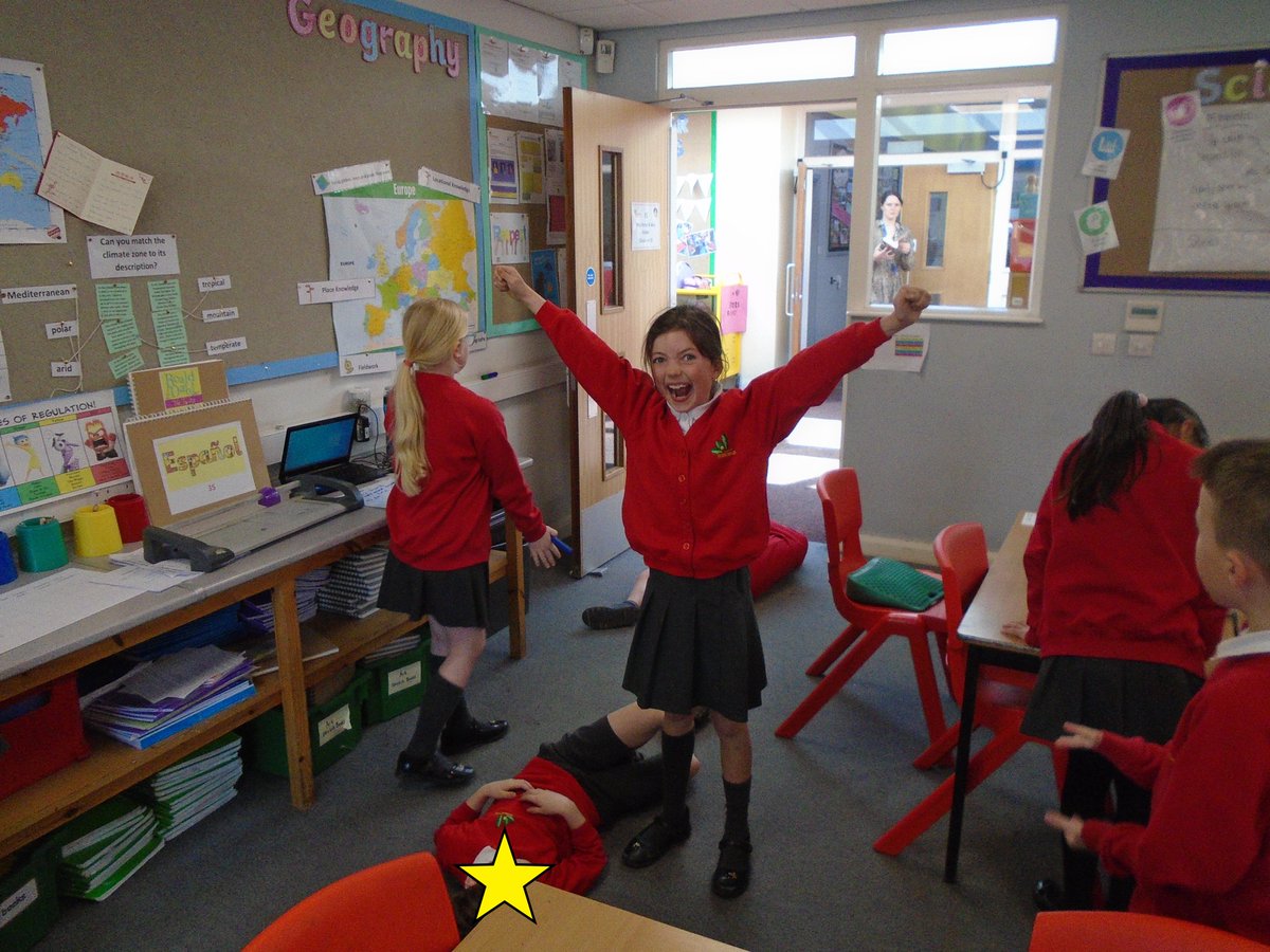 In 3S we (carefully!) acted out the fight scene between Theseus and the Minotaur as part of our English learning journey. Can you see children 'charging fiercely', 'stabbing angrily' or 'dodging quickly'?