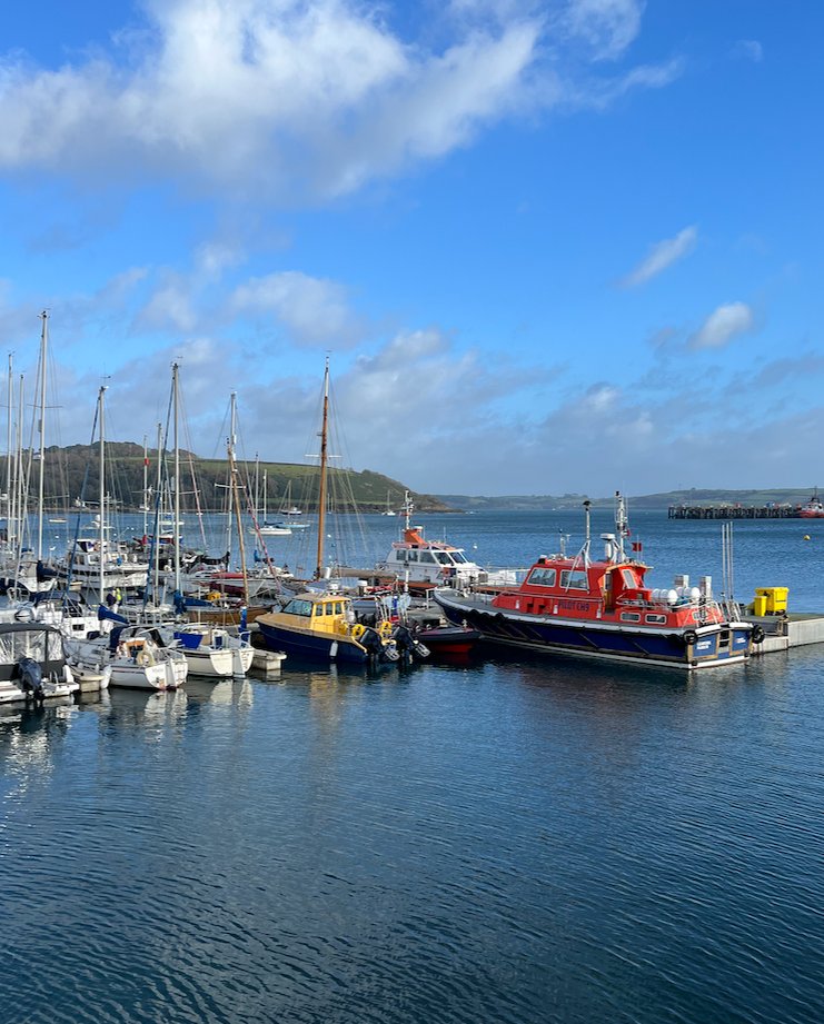 Get the most out of Falmouth's water ways and catch the ferry from the Prince of Wales Pier in #Falmouth to head over to the quaint village of St Mawes, offering local cafes, delis and restaurants.