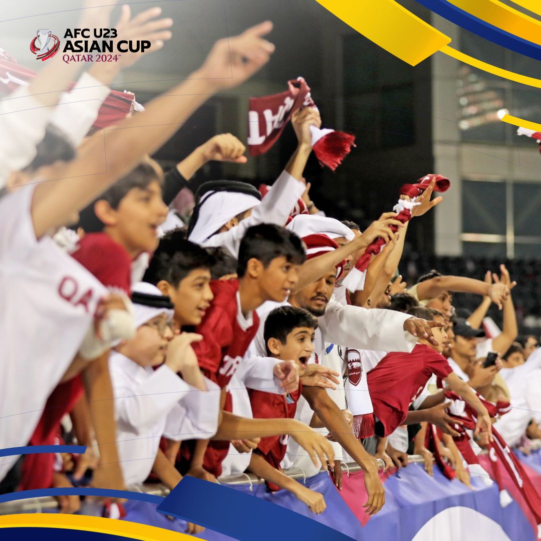 مدرج العنابي ليلة الأمس بعد تأهل قطر إلى ربع النهائي🇶🇦😍 #كأس_آسيا_تحت23سنة #هَيّا_آسيا #الطريق_إلى_باريس2024