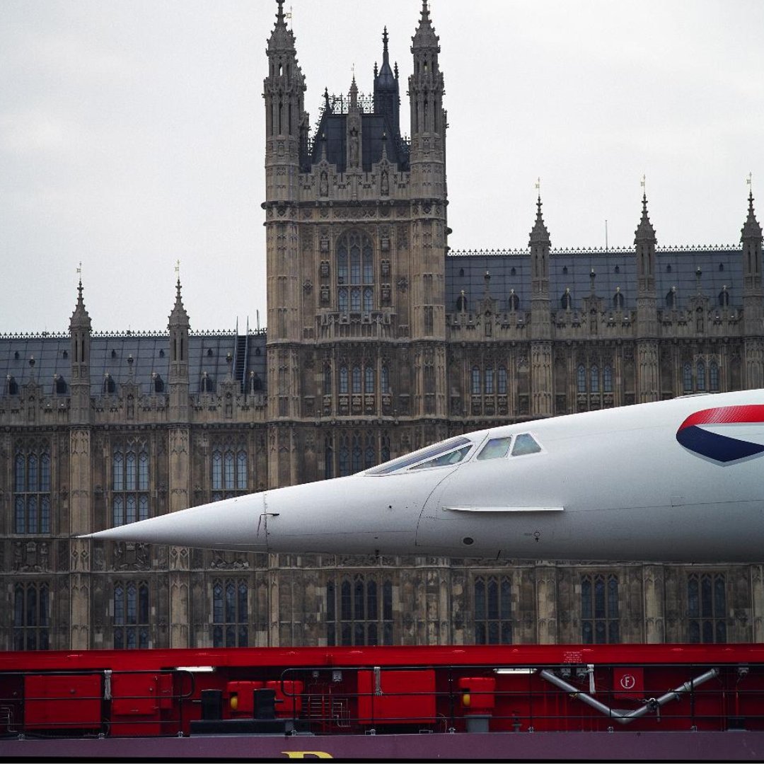 That’s what we call ‘plane sailing’ ✈️ Twenty years ago today our Concorde arrived at the National Museum of Flight after a rather epic journey, which included a barge along the Thames ⛴️ 🏴󠁧󠁢󠁳󠁣󠁴󠁿 Learn all about Scotland's Concorde: nms.ac.uk/explore-our-co…