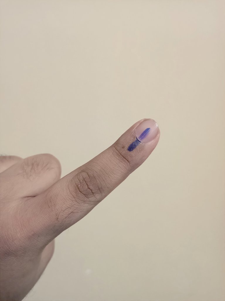 iamayushmore's tweet photo. My one vote for India and its Democracy 👆
Jai Shree Ram 🙏

#LokSabhaElections2024 https://t.co/x5E8khHM6E