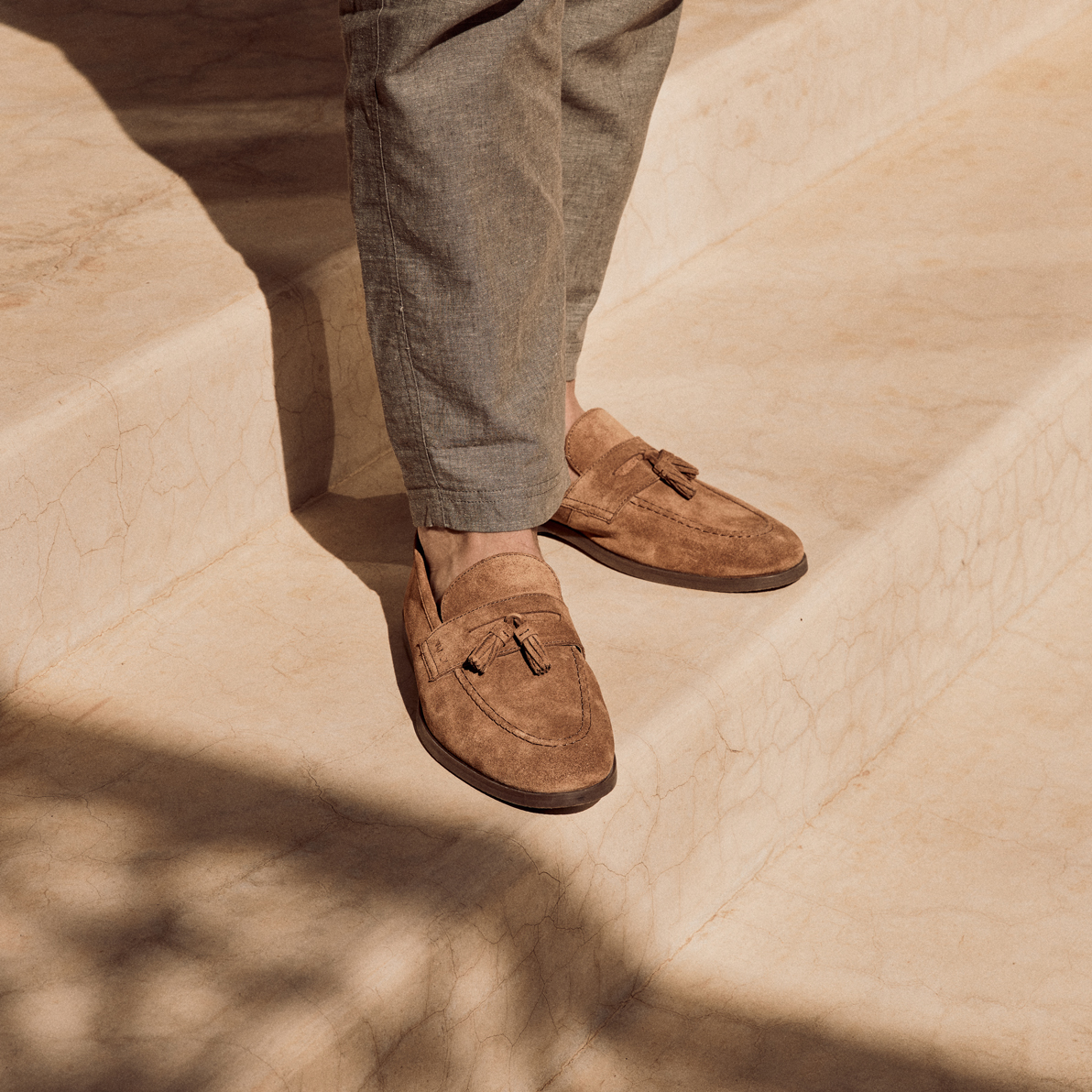 Experience the artistry of comfort and class. Our Angelo Tassel Loafer is new this season and effortlessly merges sophistication with casual versatility.

#WalkLondonShoes #WalkLondon #FashionableFootwear #SpringStyle #MensFashion #MinimalFashion #StyleGuide