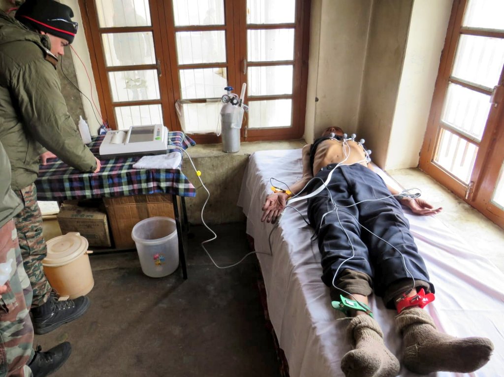 firefurycorps's tweet photo. #IndianArmy

'Health for All'

Trishul Division organised a Medical Camp in #VibrantVillage Shyok, #Ladakh. 

65 community members benefitted from the camp which also included medical advice on basic lifestyle diseases and other ailments.
#WeCare

@NorthernComd_IA 
@lg_ladakh
@DIPR_Leh