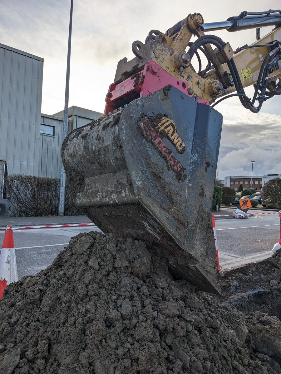 Maveric Contractors tweet media