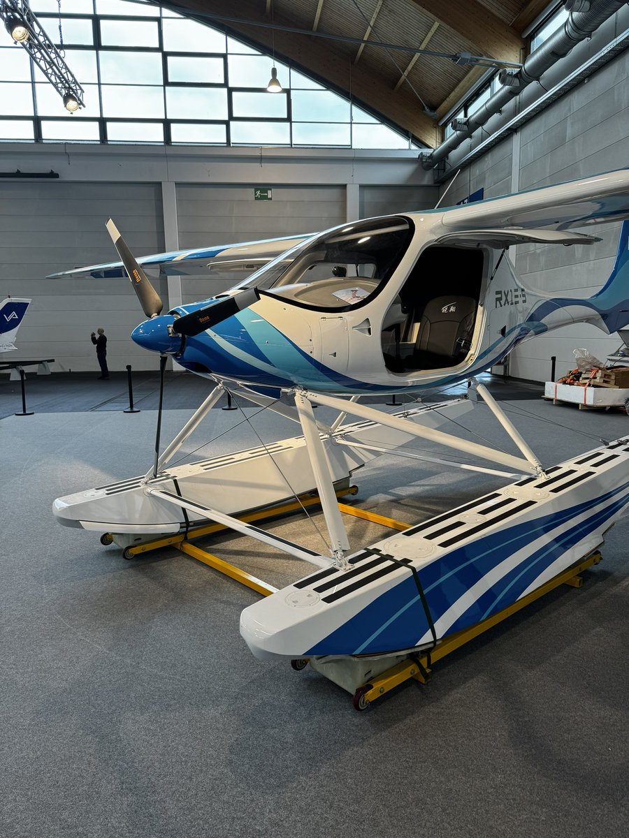 Turns out there is already an electric seaplane on the market. The company claims maximum operating time of 100 minutes and batteries can be replaced with full ones in ten minutes.