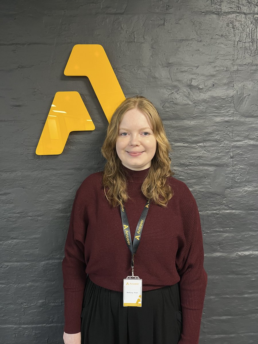 A very warm welcome to the newest addition to the Answer family, Bethany Kish! 💛 Beth has joined us as a Senior Test Engineer, bringing a wealth of experience from her previous roles at Sky and Capgemini. Welcome to the team, we're very lucky to have you ✨✨