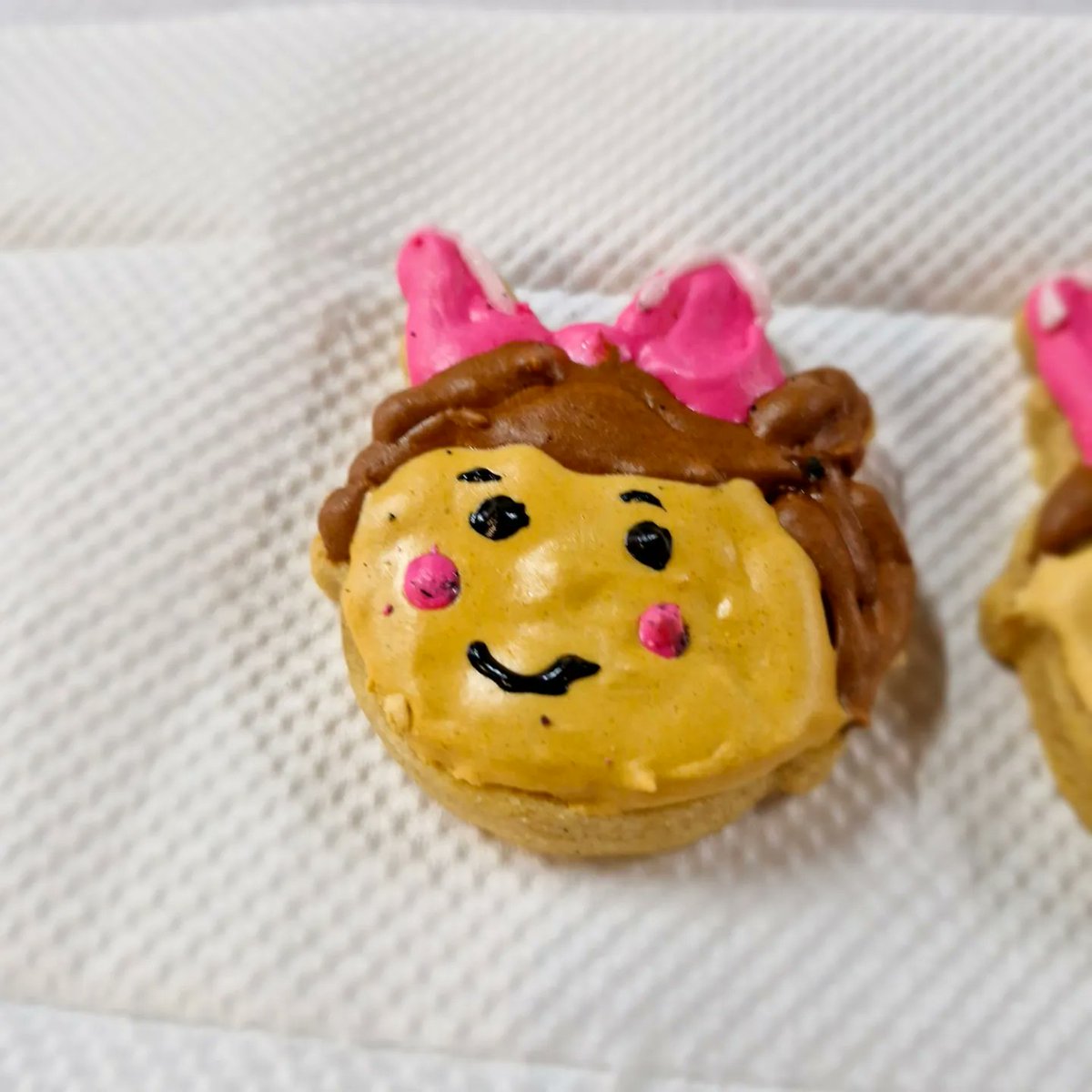 Rabbishish's tweet image. Shaina led an inspiring #kindnesscookies team building event at Bellas Bathrooms here in Sandton. What a special morning! 

#abilitynotdisability #BPANwarrior #shainaskonderworld #kindness