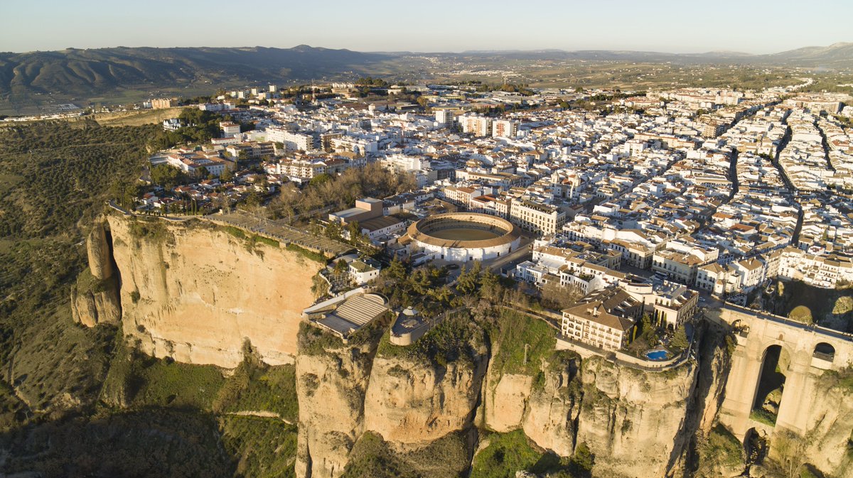 🔛 Unos 30 agentes internacionales se dan cita en #Andalucía en unas jornadas organizadas por la Asociación de Escuelas de Español para Extranjeros. ✏️ 'Meet Andalucía: Language and Culture' 📅 Del 20 al 25 de abril en 📍Ronda ℹ️ juntadeandalucia.es/organismos/tur… #TurismoAndalucía