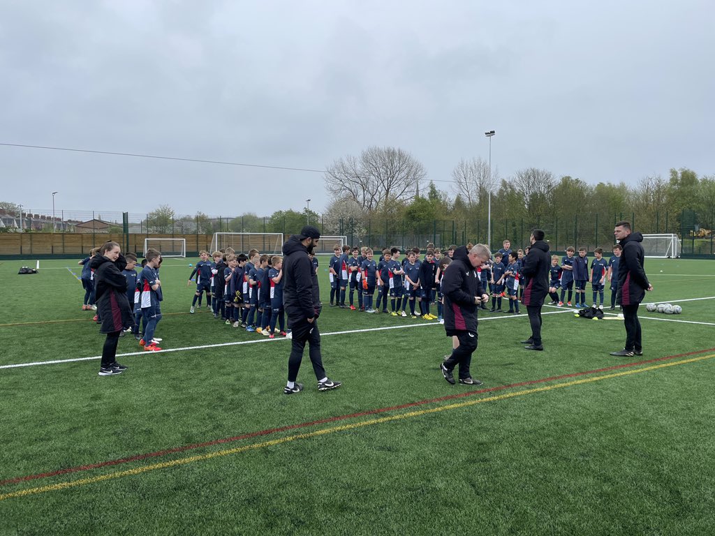 The Sports Tour is underway! 70 boys from Years and 5 and 6 have enjoyed a brilliant session with Aston Villa Academy coaches this morning. @QEHSport @QEHSchool @AVFCOfficial @AVFCFoundation