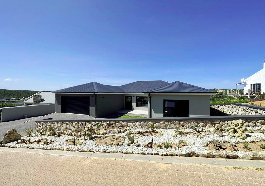 Constructionci7's tweet photo. It our mission building your home. For inquiries don't hesitate contact us on +27604053444/+27742010807.
#GreenbacksFriday #CountOnCastle #MIS3 #UthandoNesthembu dpt of economic development #Happy420 tbt with zintle mofokeng contributions for zee Reece KHOSI TWALA IS BLESSED https://t.co/mmc8Icx3Or