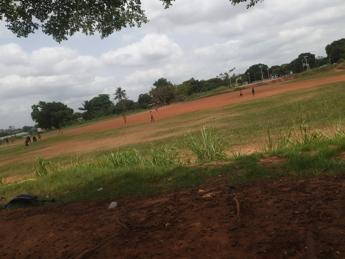 It's been a while I played, and I'm on the pitch struggling to play 30mins football, herh!😹