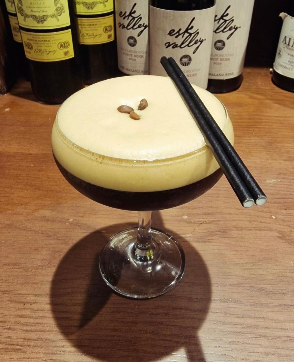 1894BarBistro's tweet photo. 🍸 Our gorgeous cocktails have been flying out recently!
Don’t forget our amazing 2 for £10 deal all day every day 🍹
#cocktails #cocktailoffers #crosbycocktails #crosbybar https://t.co/Is8Ma2QchY