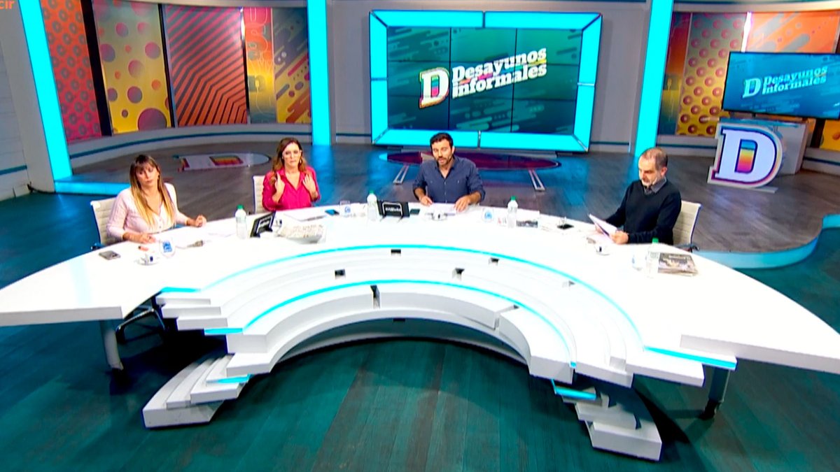 ¡𝐌𝐮𝐲 𝐛𝐮𝐞𝐧 𝐯𝐢𝐞𝐫𝐧𝐞𝐬 𝐩𝐚𝐫𝐚 𝐭𝐨𝐝𝐨𝐬! 👋 Finalizamos la semana con todas las noticias por @teledoce 📺 Sumate al equipo de la primera mañana junto con @analiamaty, @pscorza, @NikoBatalla y @leohaberkorn 🗣️📋