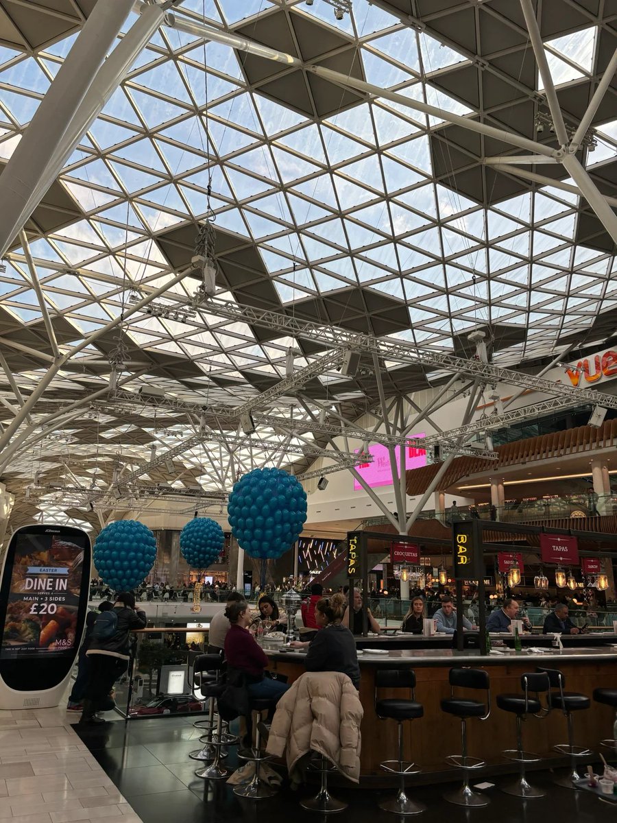 FunmiAdeji's tweet image. Shopper&apos;s paradise: Diving into the vibrant world of fashion, food, and fabulous finds at Westfield, West London! 🛍️