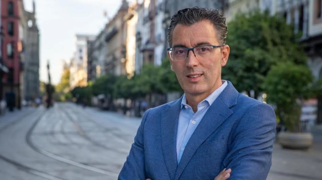 Cerca del 90% del territorio andaluz está cubierto con fibra óptica Telefónica cumple hoy 100 años de vida y hemos hablado con su director en Andalucía, Joaquín Segovia 🌐 csur.red/NEZ950RjK24